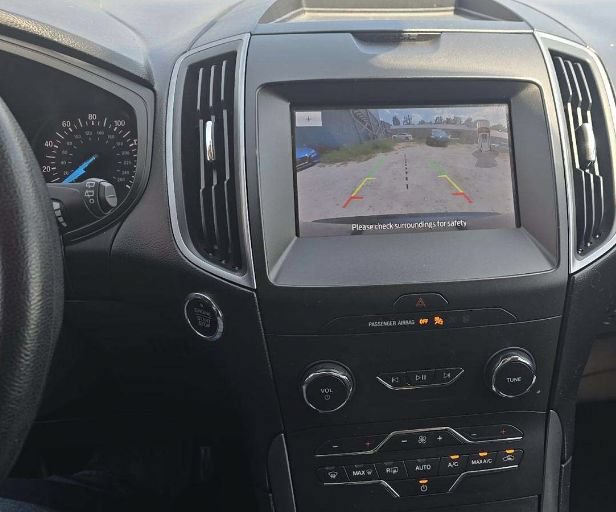 Used 2020 Ford Edge SE AWD/4WD image 19