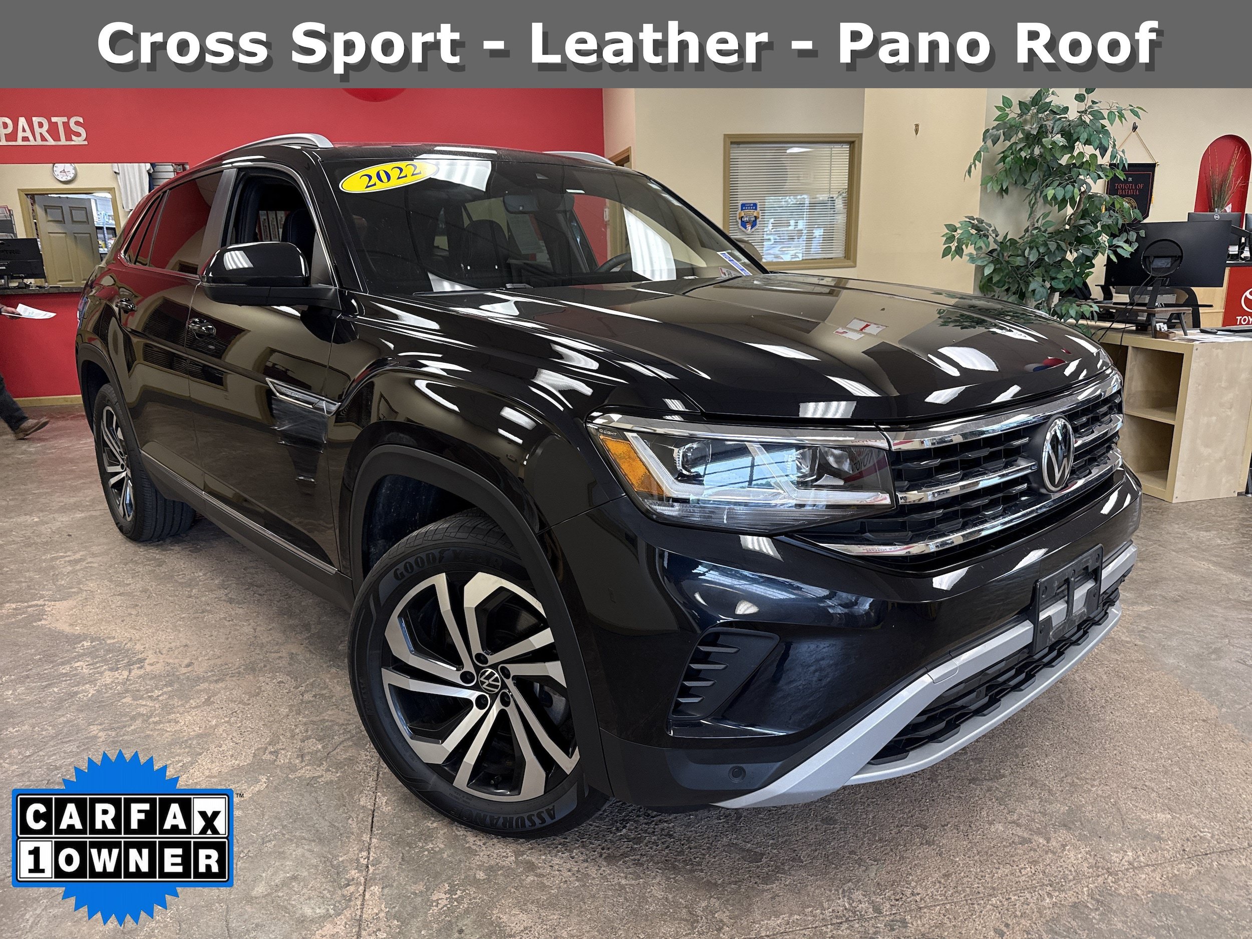 Used 2022 Volkswagen Atlas Cross Sport SEL AWD/4WD image 1
