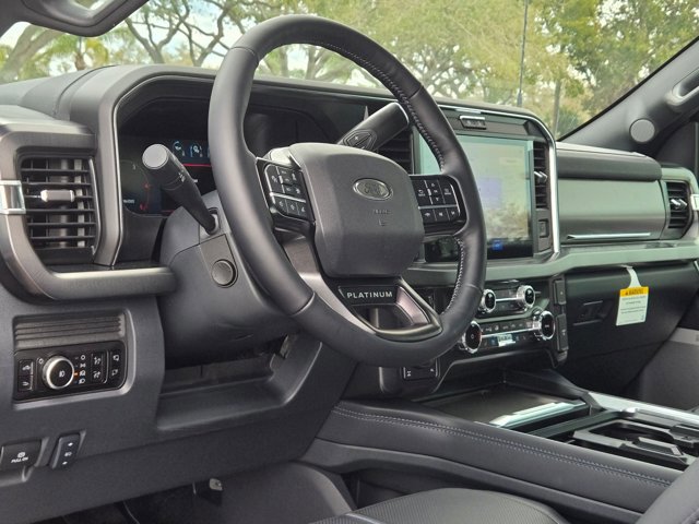 New 2026 Ford F250 Platinum AWD/4WD image 3