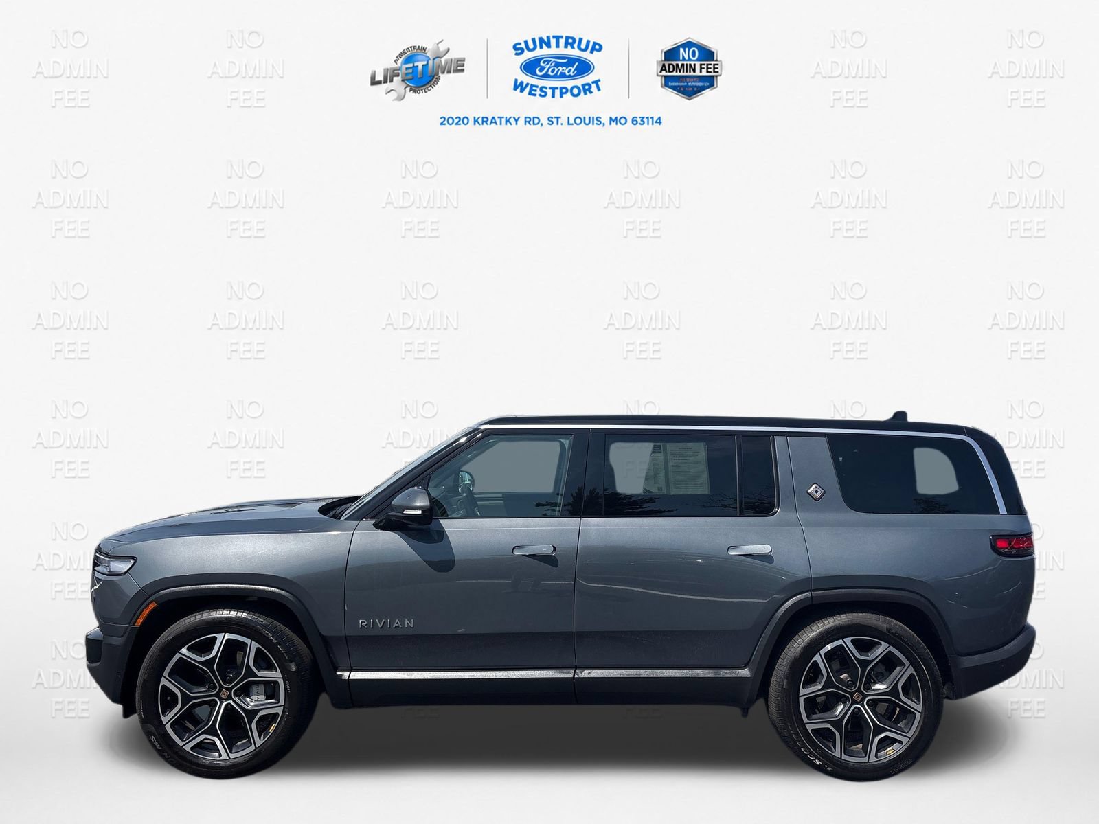 Used 2025 Rivian R1S Adventure Dual AWD/4WD image 32