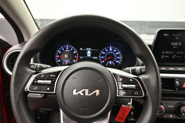 Used 2024 Kia Forte LXS FWD image 20