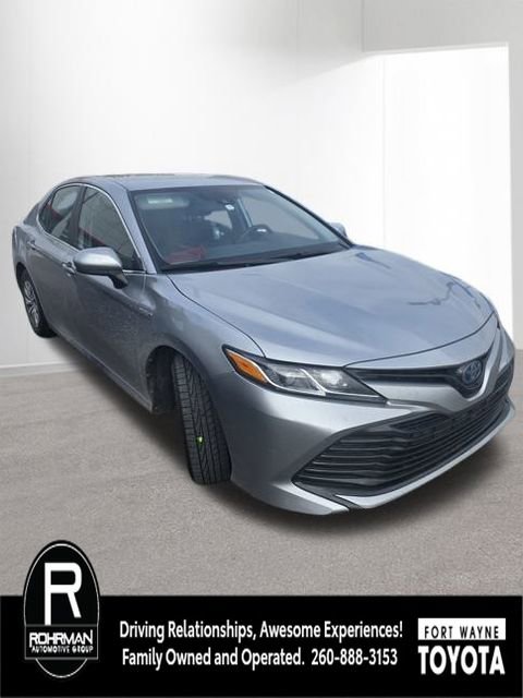 Used 2019 Toyota Camry LE image 3