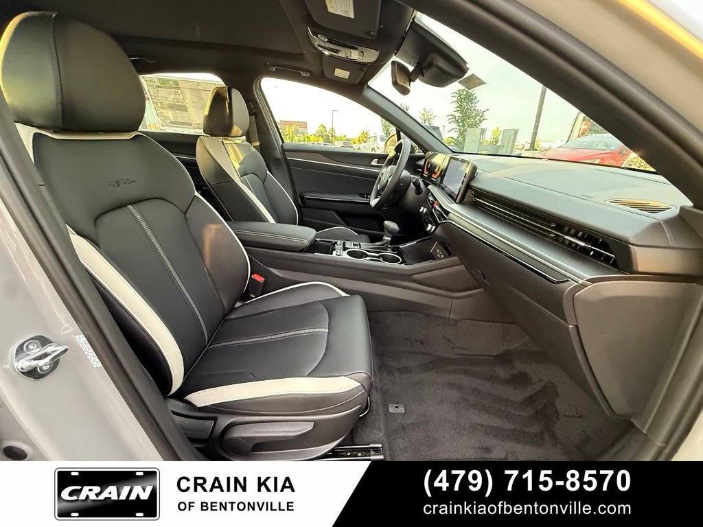 New 2026 Kia K5 GT-Line w/ GT-Line Premium Package FWD image 31
