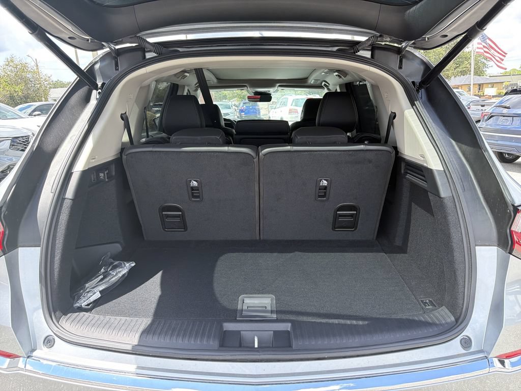 New 2026 Acura MDX w/ Technology Package FWD image 9