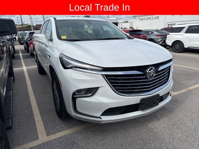 Used 2024 Buick Enclave Essence w/ Technology Package FWD image 6