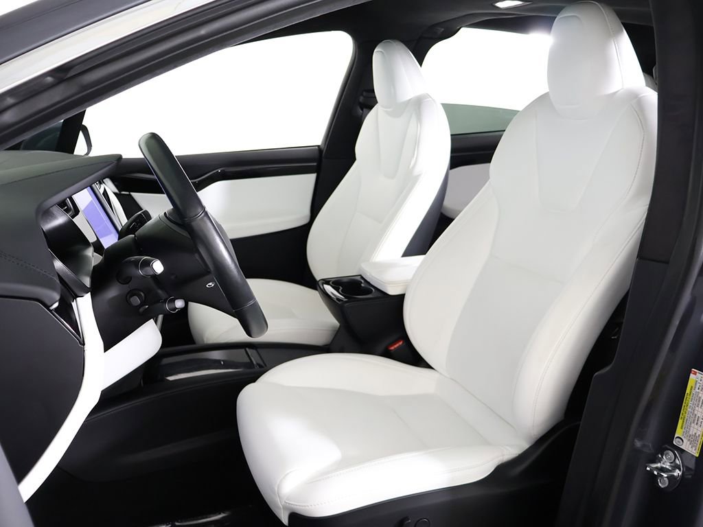 Used 2020 Tesla Model X Long Range image 27