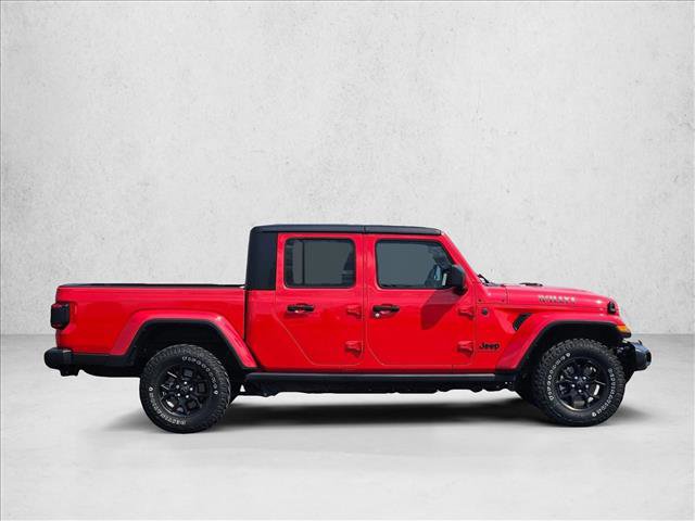 Used 2024 Jeep Gladiator Sport AWD/4WD video 4