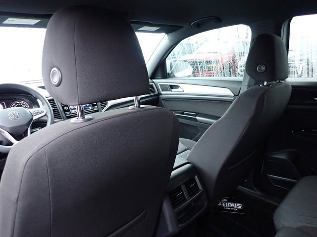 Used 2020 Volkswagen Atlas Cross Sport S image 16