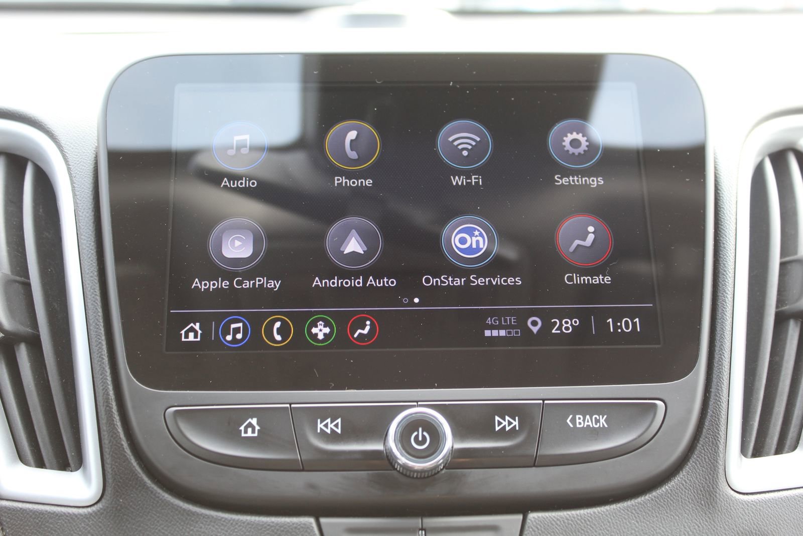 Used 2023 Chevrolet Malibu LT image 17