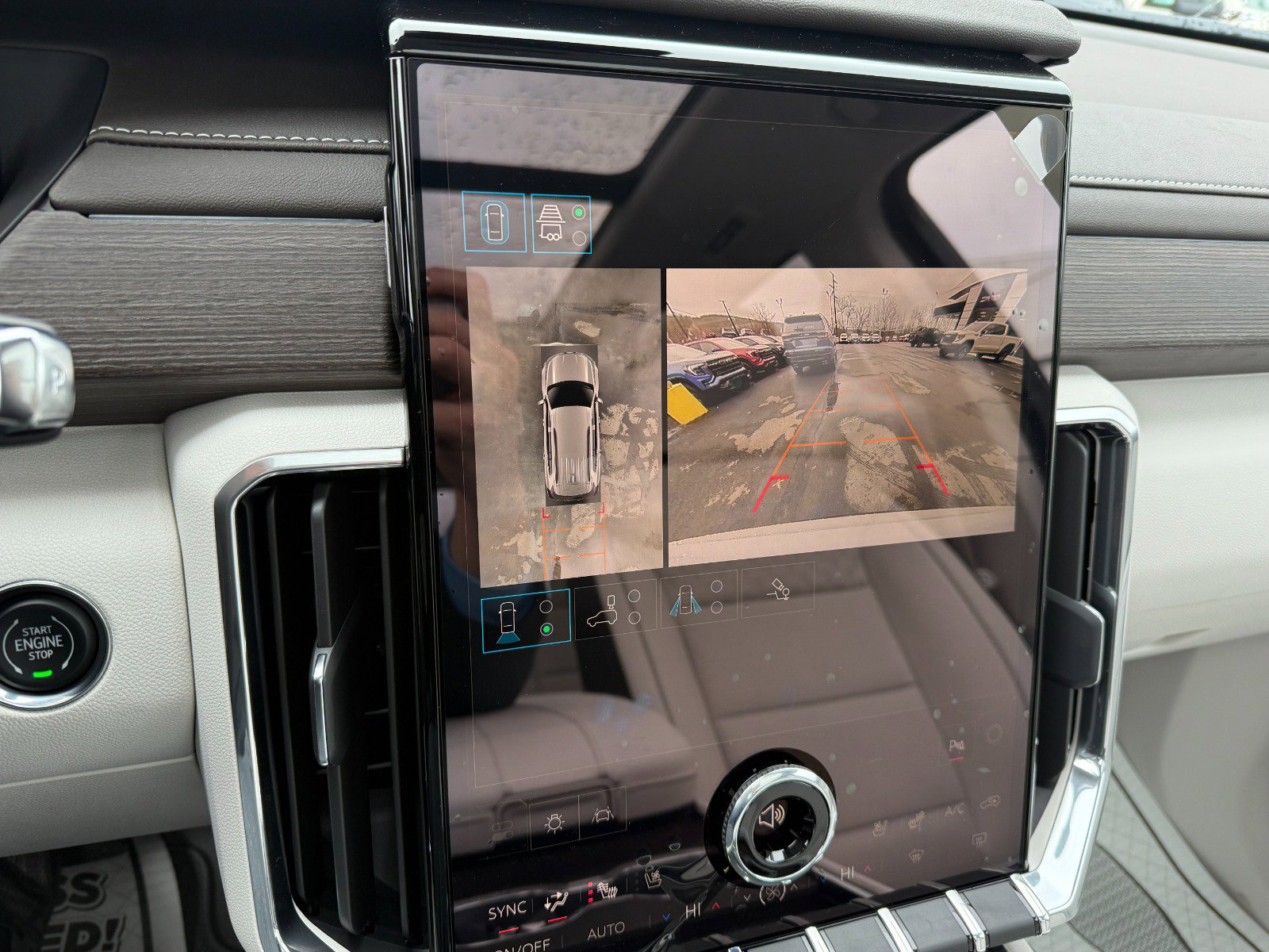 New 2026 GMC Acadia Denali w/ Super Cruise Package image 41