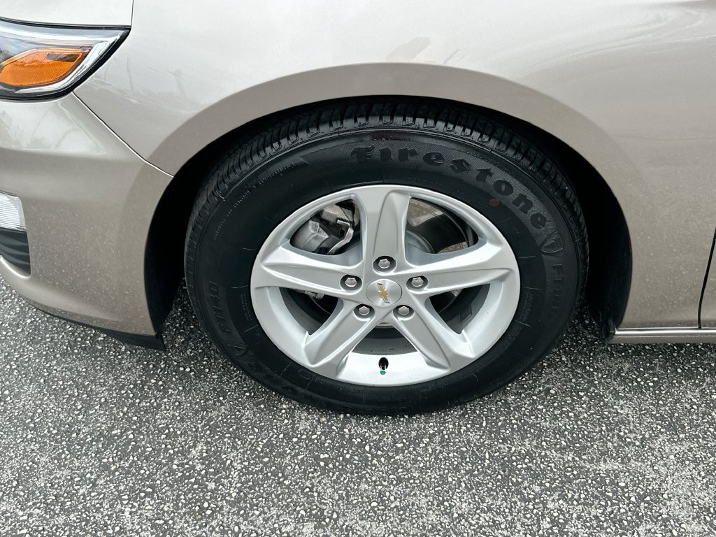 Certified 2024 Chevrolet Malibu LS FWD image 28