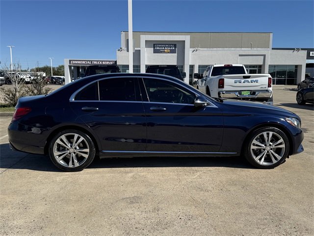 Used 2015 Mercedes-Benz C 300 Sedan image 3
