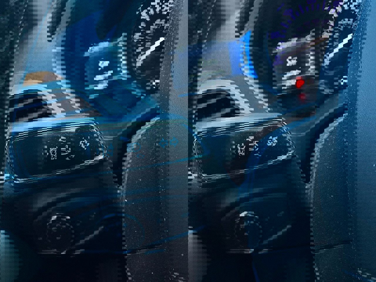 Used 2019 Lincoln MKZ Reserve w/ Luxury Package image 39