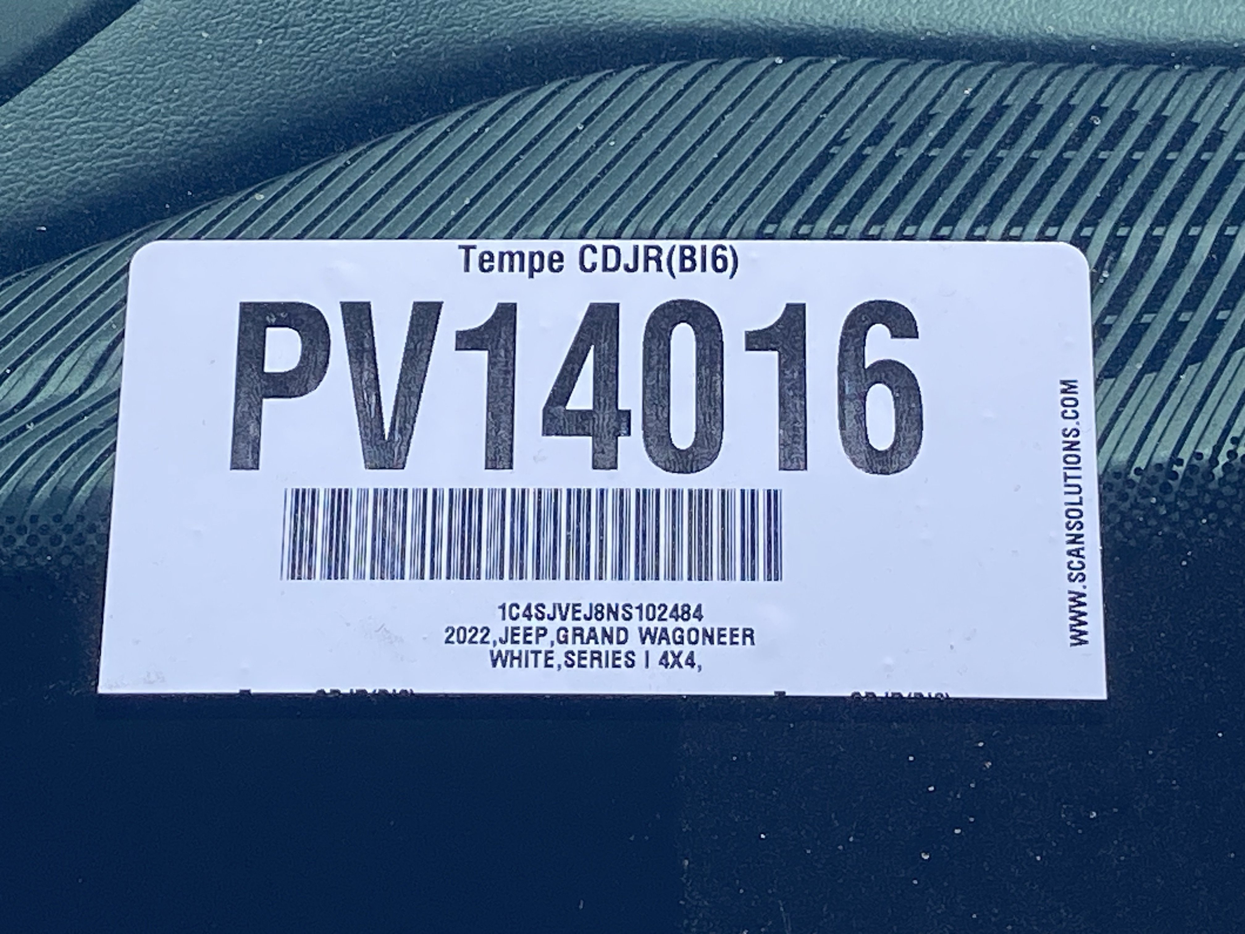 Certified 2022 Jeep Grand Wagoneer Series I AWD/4WD image 32