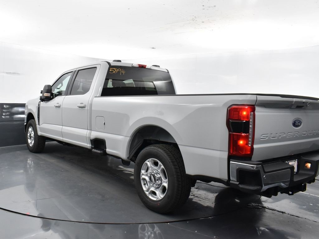 New 2026 Ford F250 XLT w/ XLT Premium Package image 8