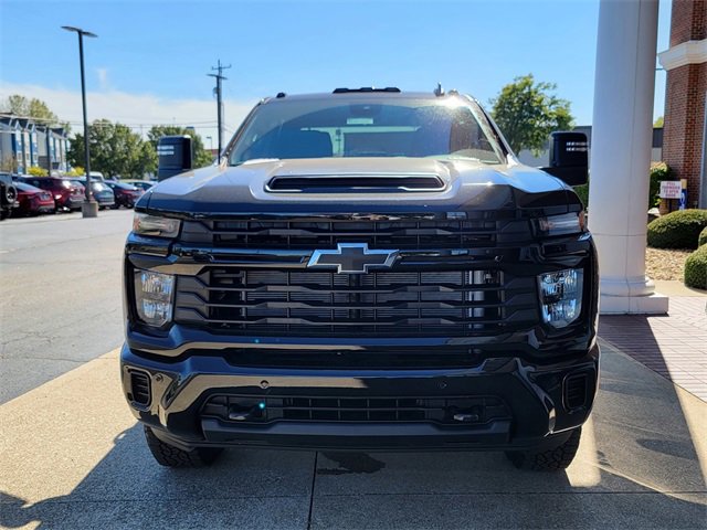 New 2026 Chevrolet Silverado 2500 Custom w/ Custom Value Package image 9