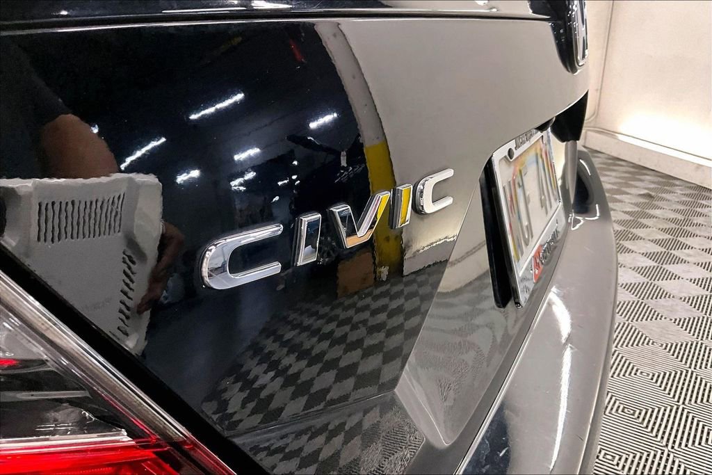 Used 2020 Honda Civic EX image 30