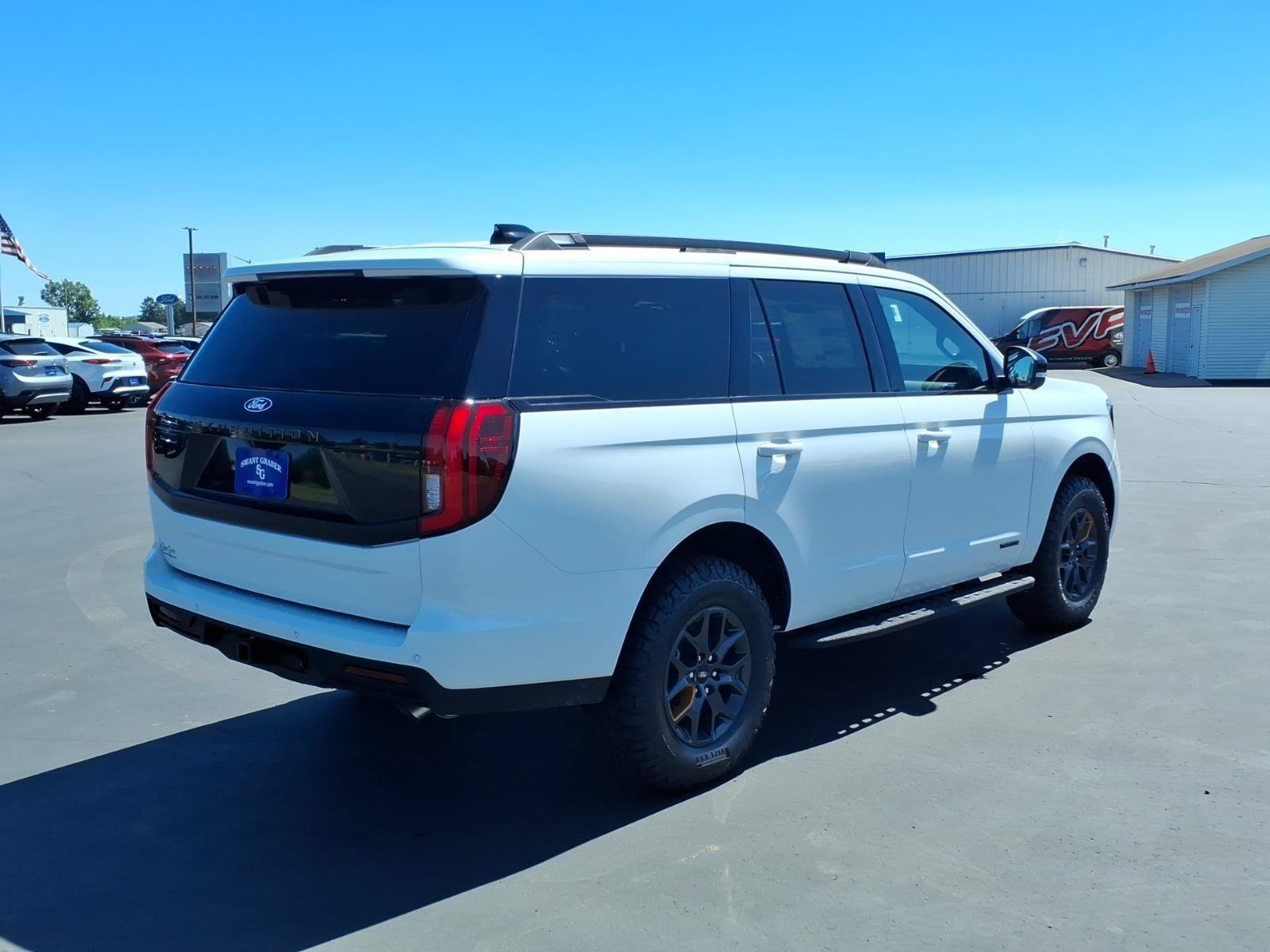 New 2027 Ford Expedition Tremor w/ Driver's Package AWD/4WD image 6