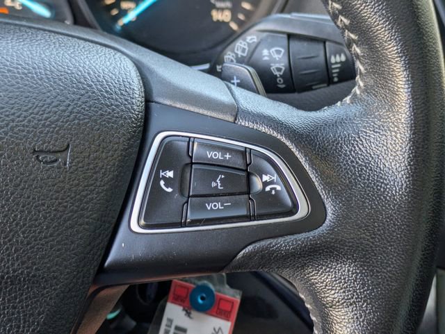 Used 2018 Ford Escape SEL w/ SEL Sport Appearance Package image 19