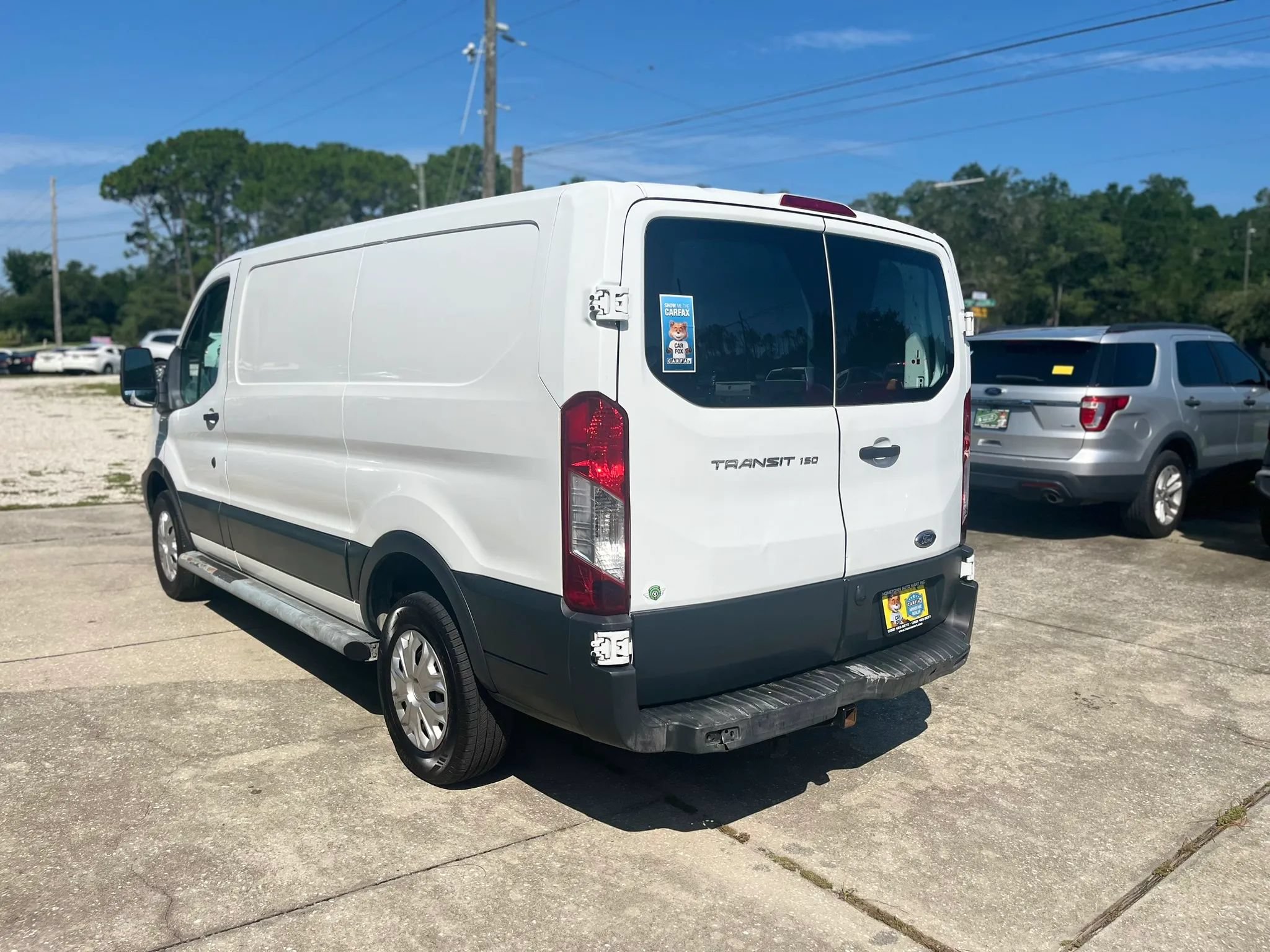Used 2016 Ford Transit 250 130 Low Roof w/ Exterior Upgrade Package RWD image 4