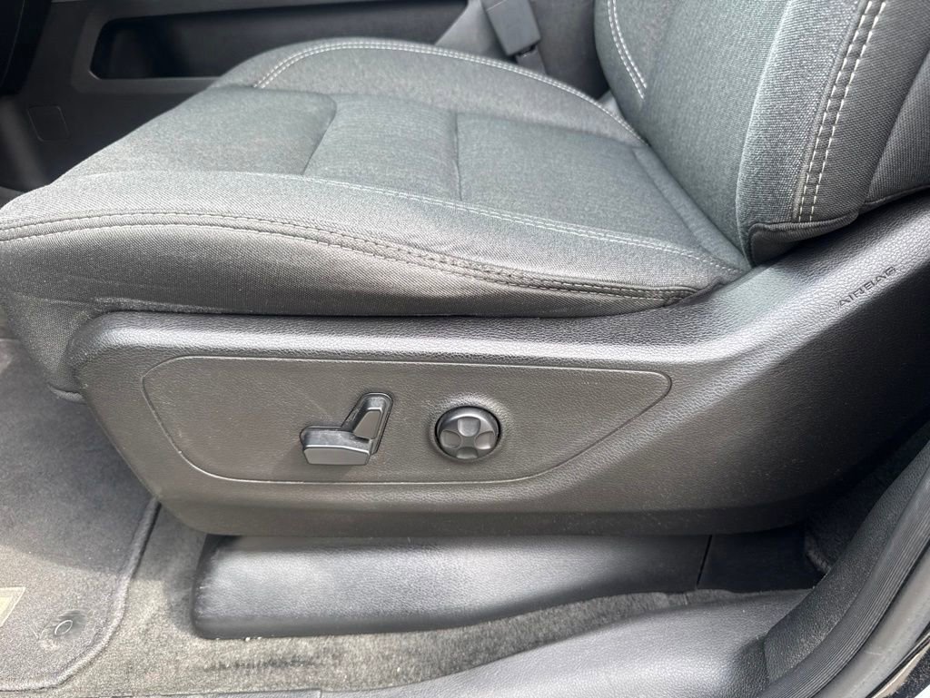 Used 2019 RAM 1500 Big Horn AWD/4WD image 12