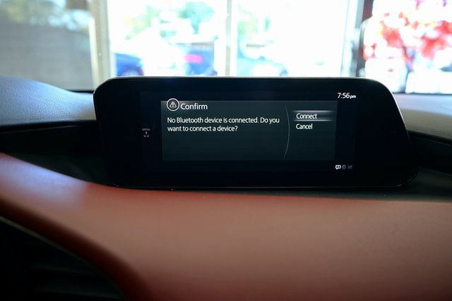 Used 2020 MAZDA MAZDA3 Hatchback w/ Premium Package image 35