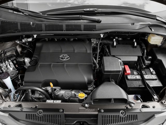 Certified 2017 Toyota Sienna LE image 13