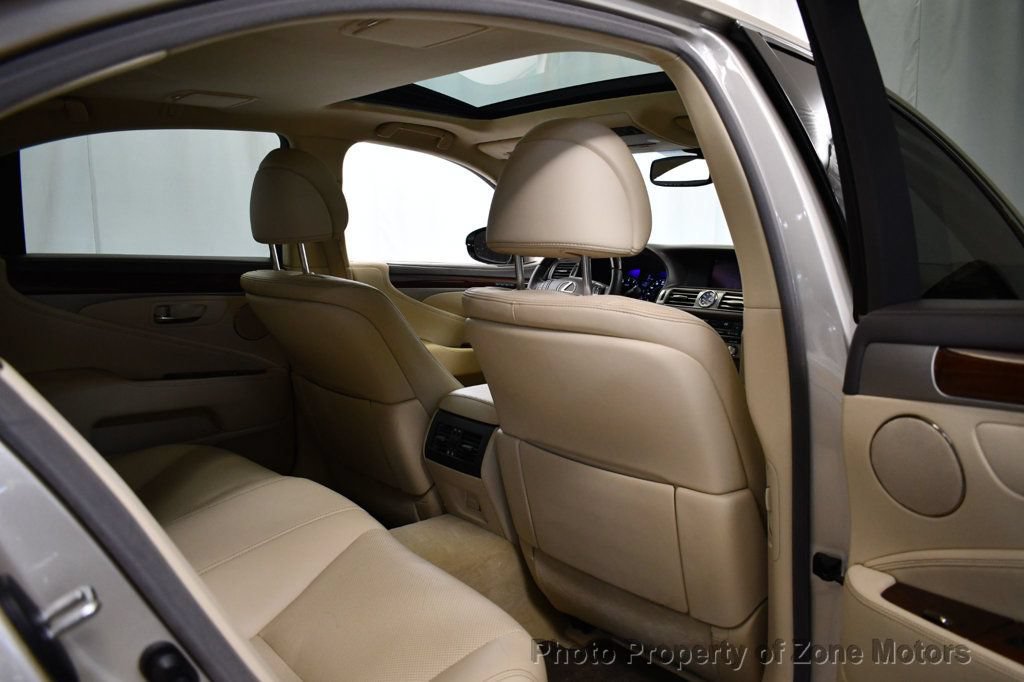 Used 2015 Lexus LS 460 AWD w/ Comfort Package image 15