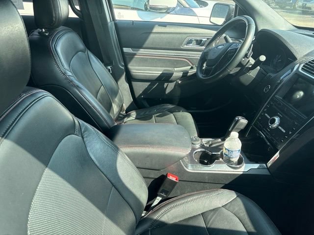 Used 2019 Ford Explorer Sport w/ Equipment Group 401A AWD/4WD image 7