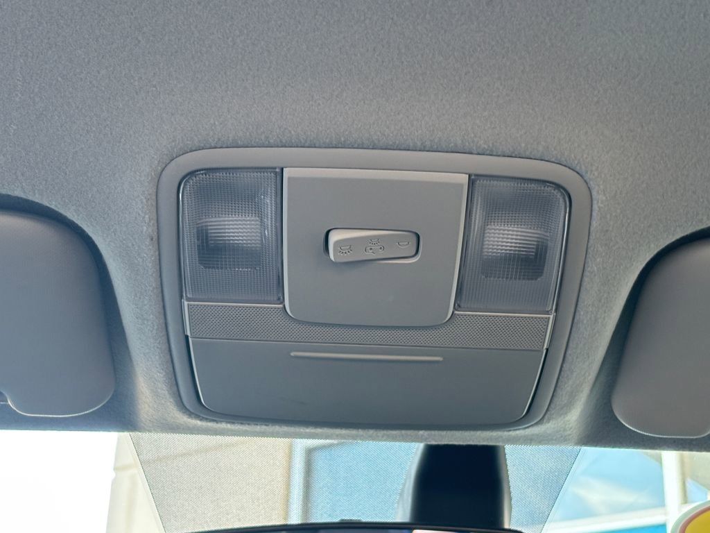 Used 2023 Kia Forte LXS image 17