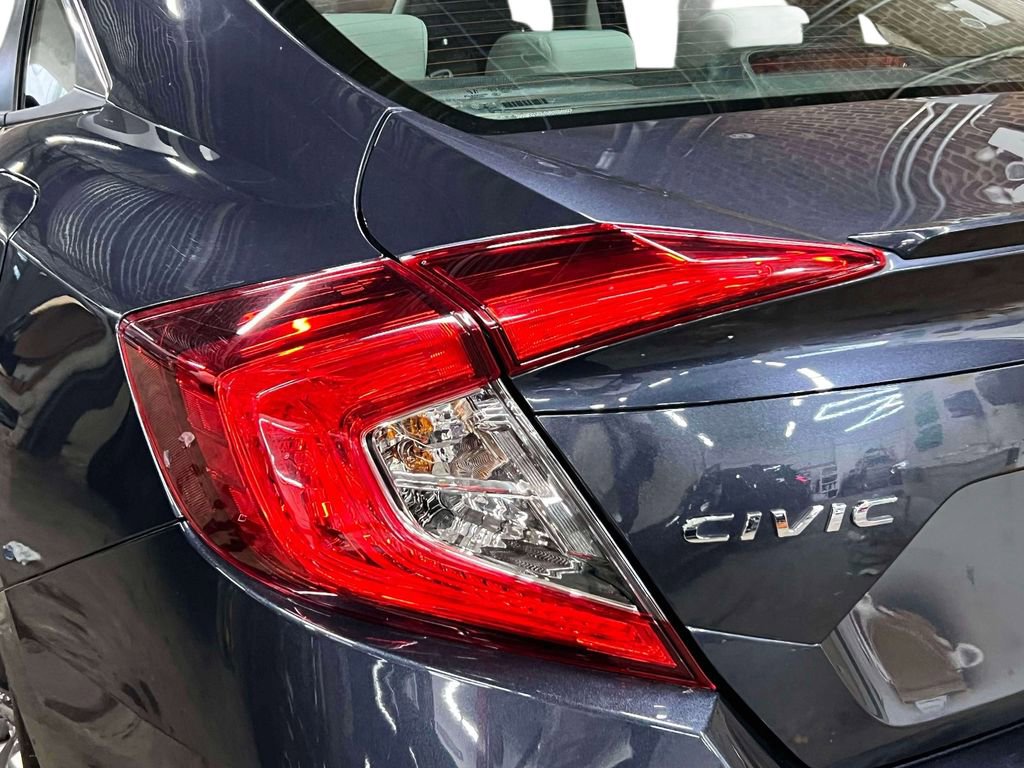 Used 2021 Honda Civic EX image 15