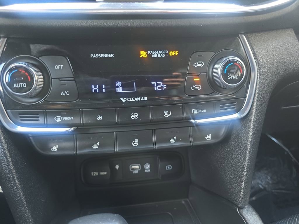 Used 2020 Hyundai Santa Fe Limited image 21
