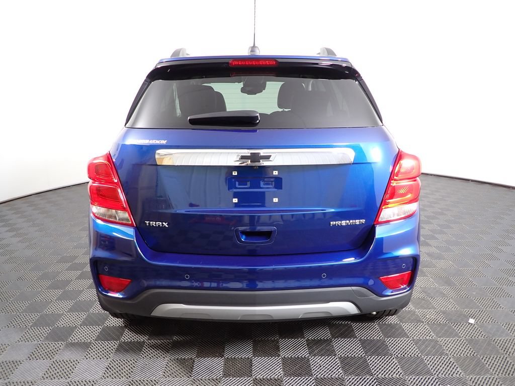 Used 2020 Chevrolet Trax Premier w/ LPO, Protection Package FWD image 16