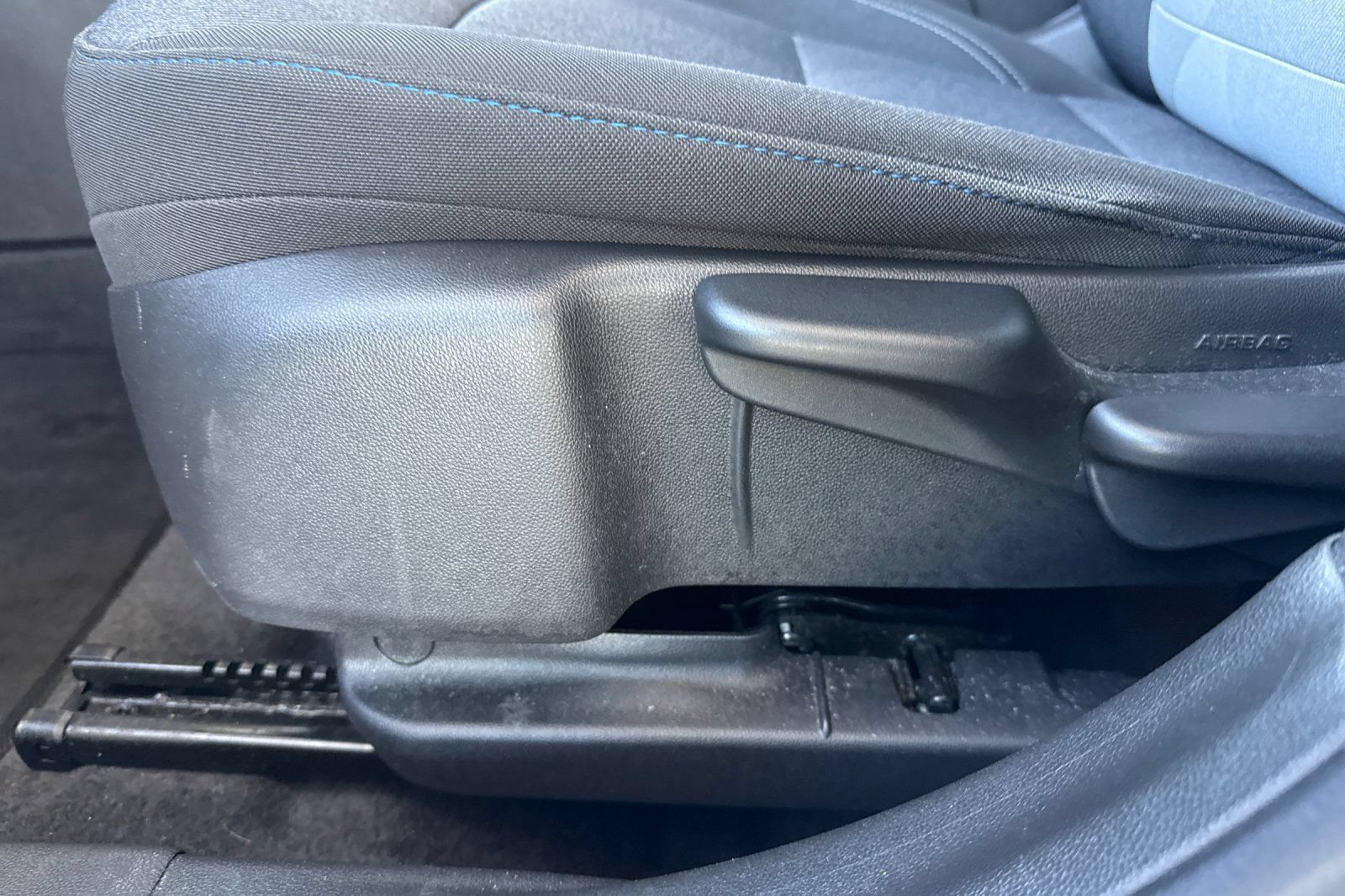 Used 2025 Chevrolet Trax LS FWD image 18