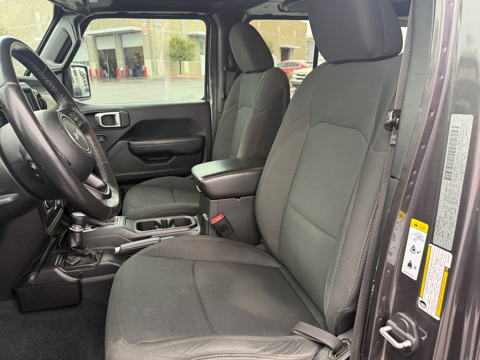 Used 2019 Jeep Wrangler Unlimited Sport S AWD/4WD image 15
