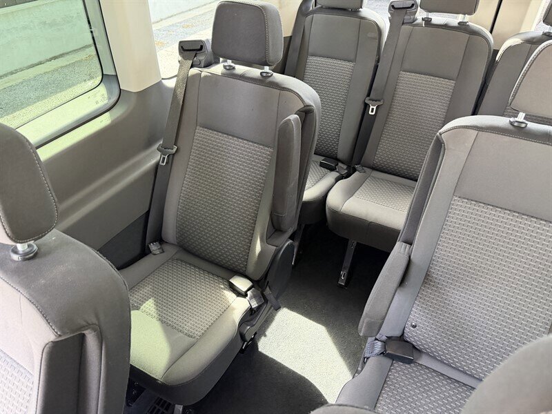 Used 2024 Ford Transit 350 XLT RWD image 28