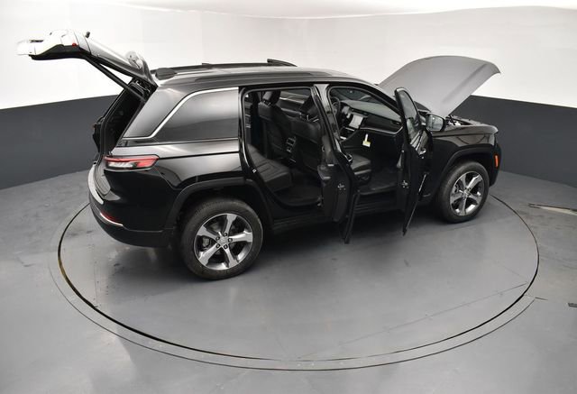 New 2026 Jeep Grand Cherokee Limited image 30