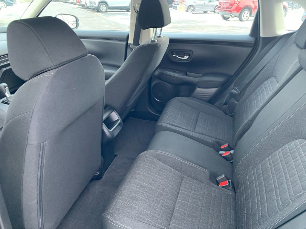 Used 2023 Honda HR-V LX image 10