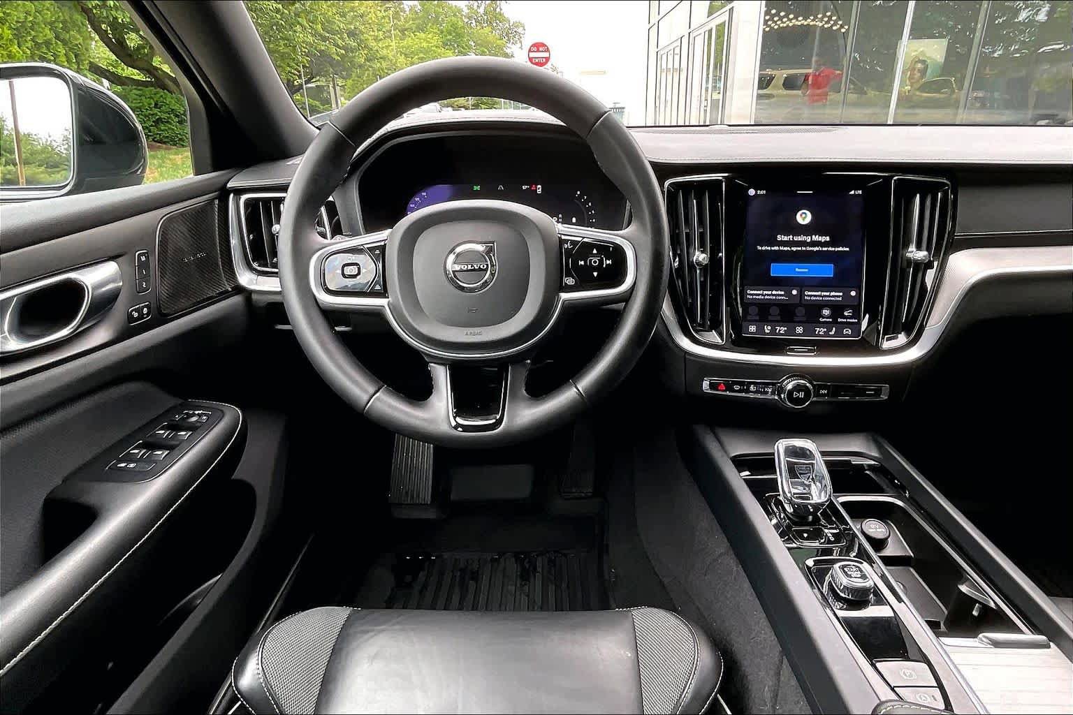 Used 2023 Volvo S60 B5 Ultimate w/ Climate Package AWD/4WD image 5