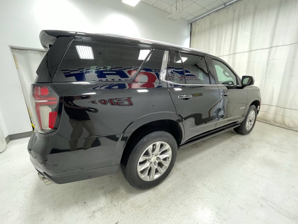 Used 2021 Chevrolet Tahoe Premier w/ Premium Package AWD/4WD image 4