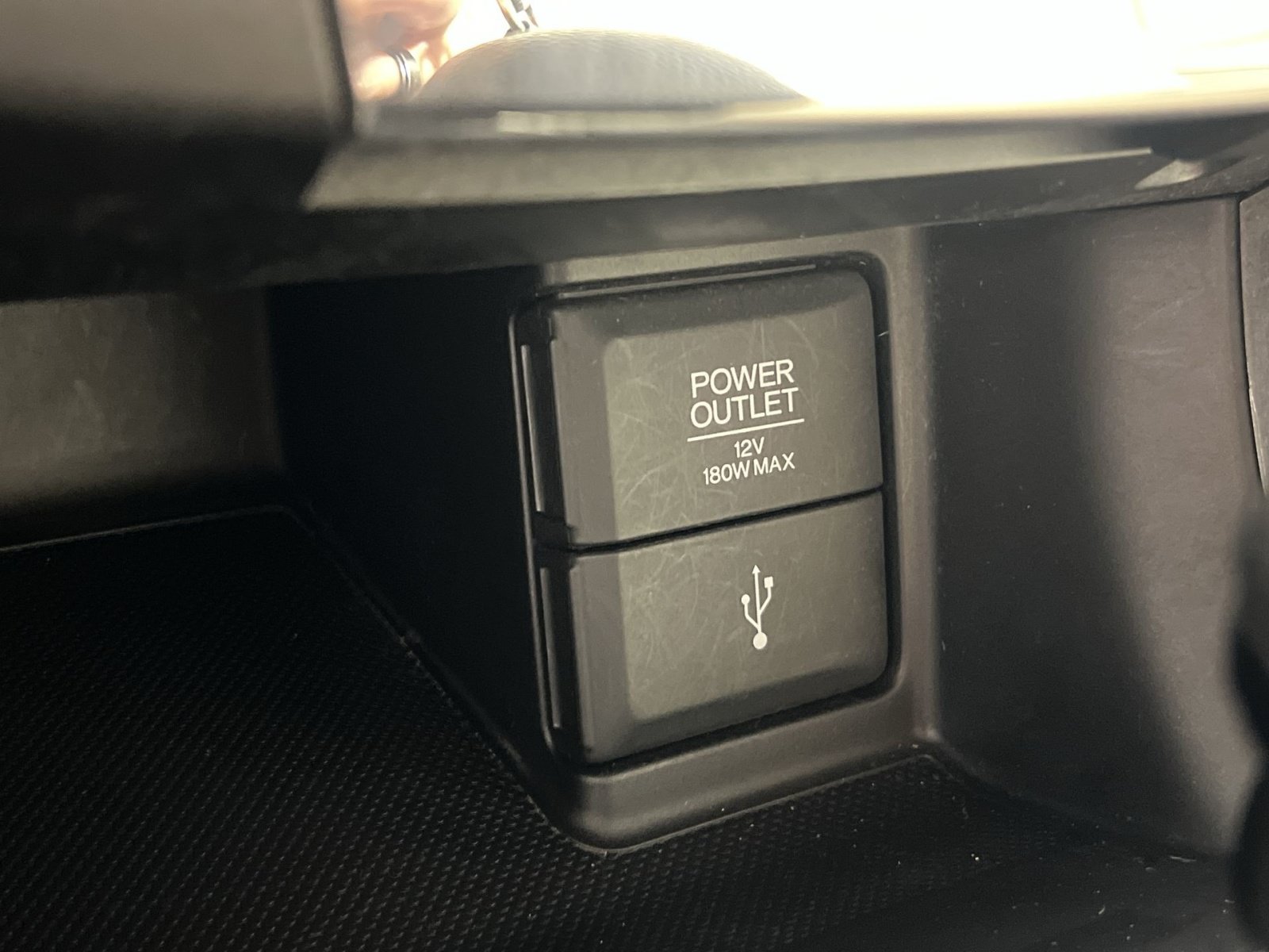 Used 2014 Honda Accord EX image 32