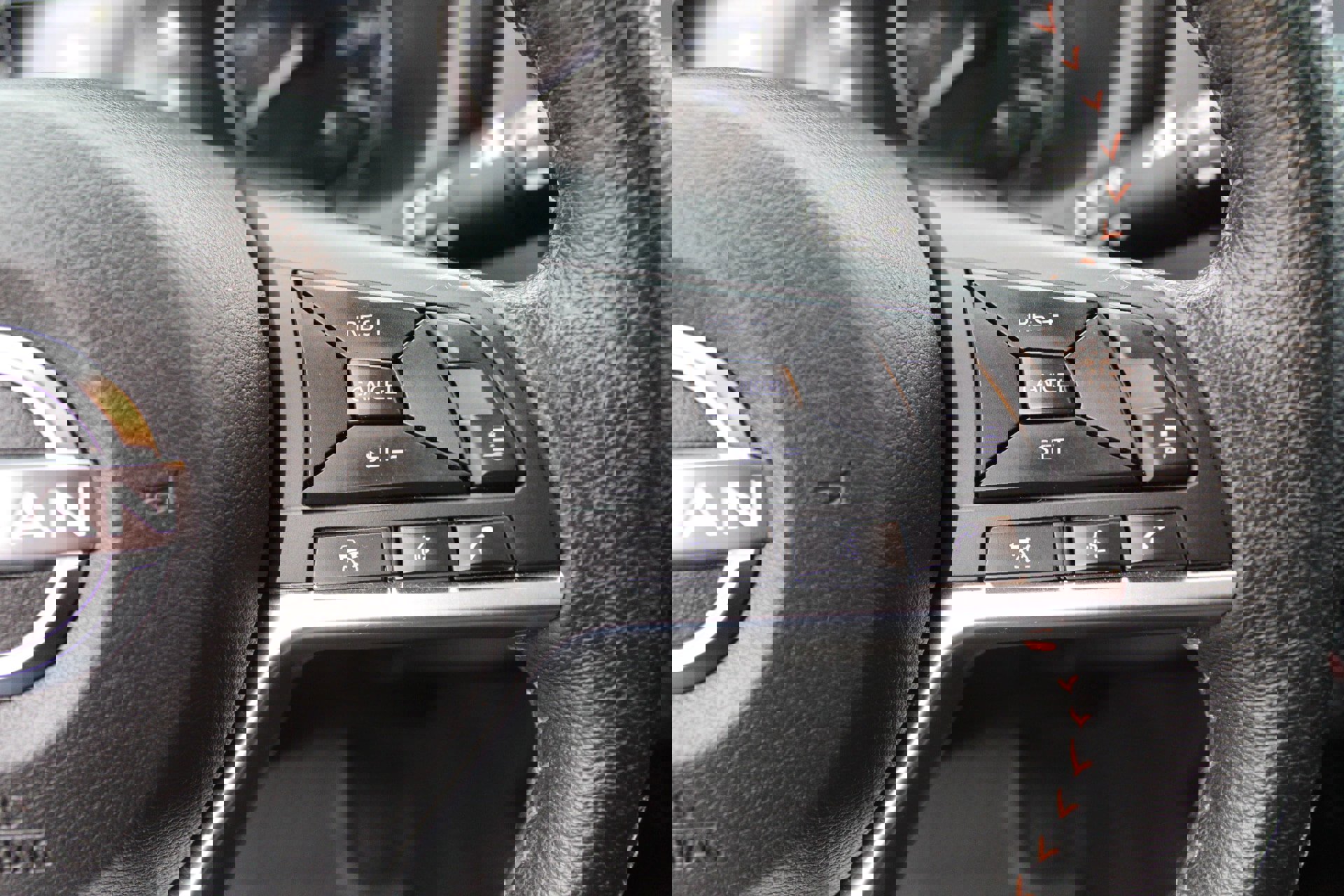 Used 2024 Nissan Kicks SR w/ SR Premium Package image 34