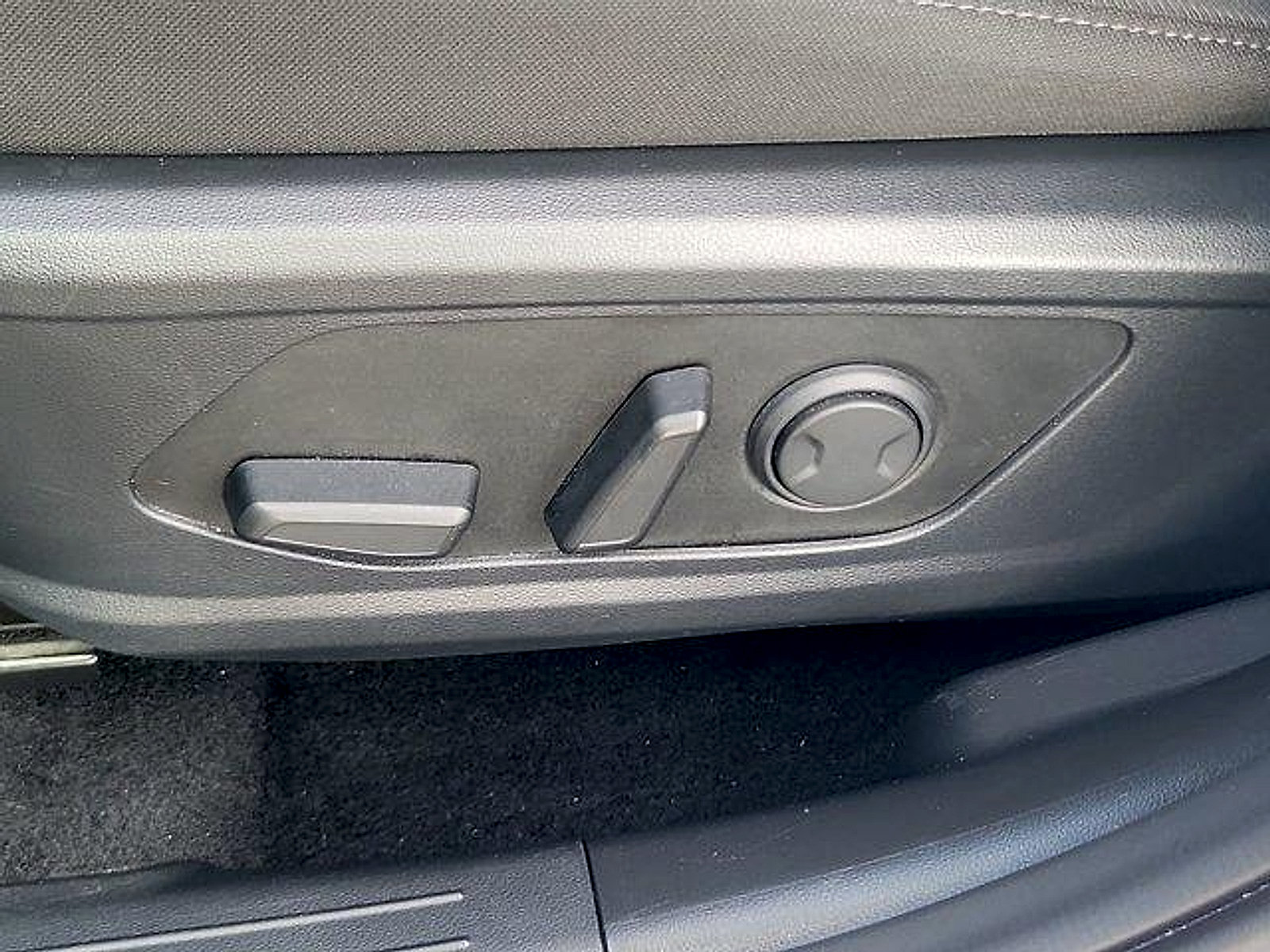 Certified 2025 Hyundai Tucson SEL FWD image 25