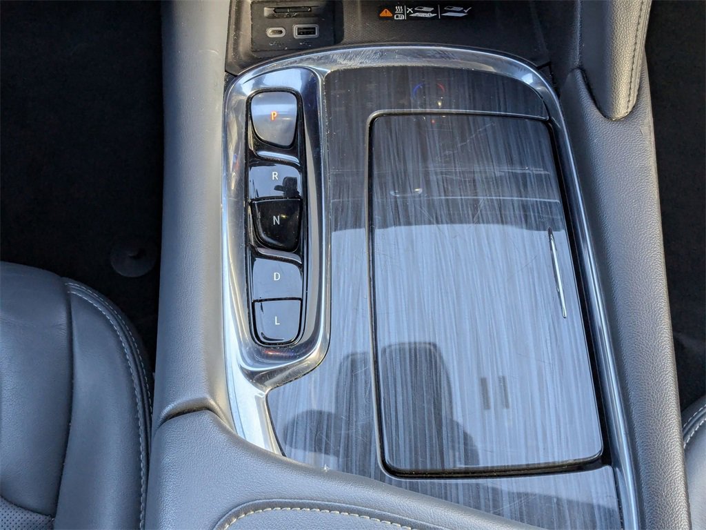 Used 2024 Buick Enclave Premium image 27