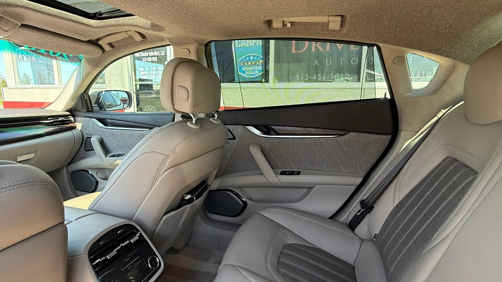 Used 2015 Maserati Quattroporte GTS image 26