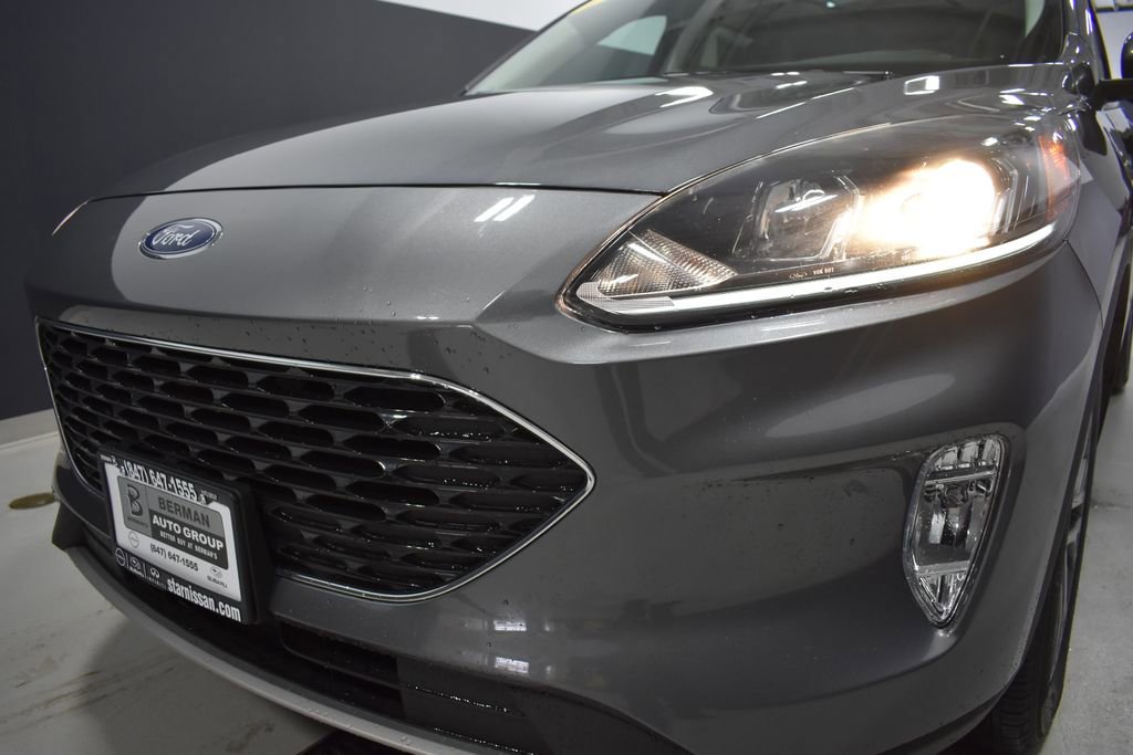 Used 2021 Ford Escape SEL w/ Technology Package image 11