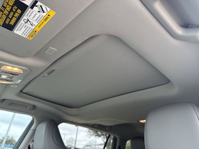 Used 2023 Toyota Highlander XLE image 21