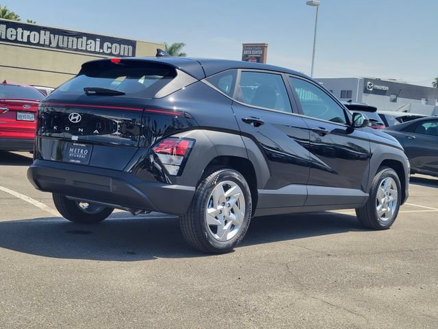 New 2026 Hyundai Kona SE FWD image 4