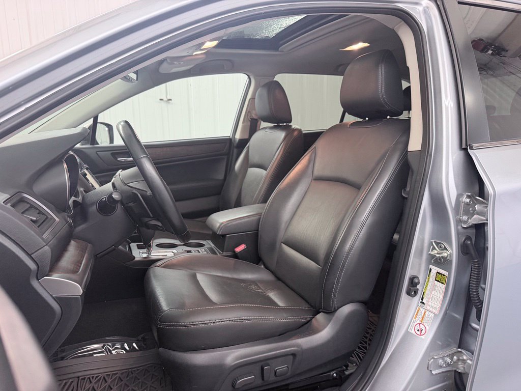 Used 2015 Subaru Outback 2.5i Limited AWD/4WD image 11