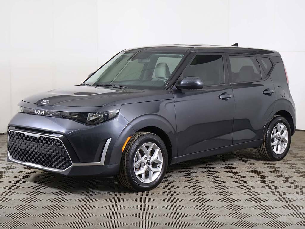 Used 2025 Kia Soul LX w/ LX Technology Package image 7